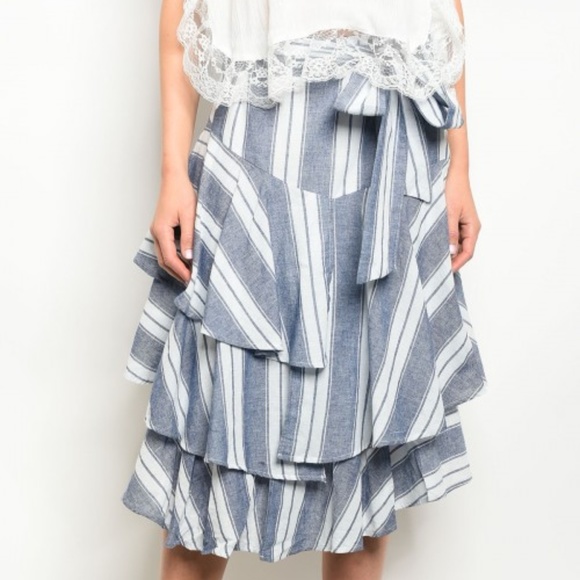 NAVY WHITE STRIPES SKIRT - Picture 2 of 3
